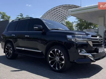 Авто Toyota Land Cruiser 2019 № 7777988