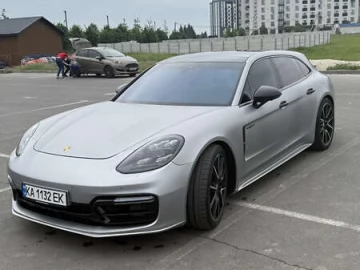 Авто Porsche Panamera 2018 № 7777990