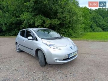 Авто Nissan Leaf 2012 № 7778051