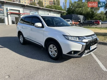 Авто Mitsubishi Outlander 2019 № 7778178