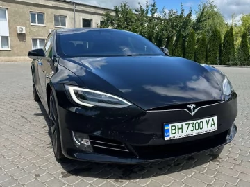 Авто Tesla Model S 2018 № 7778184