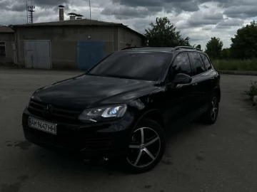 Авто Volkswagen Touareg 2012 № 7778343
