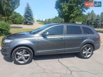 Авто Audi Q7 2015 № 7778349