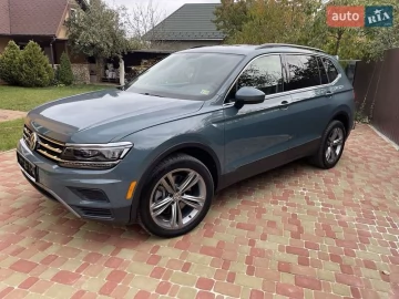 Авто Volkswagen Tiguan 2019 № 7778357