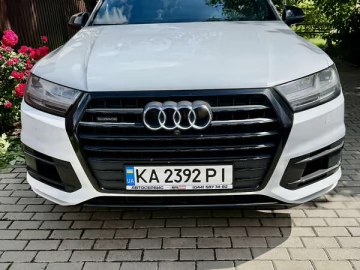 Авто Audi Q7 2019 № 7778375
