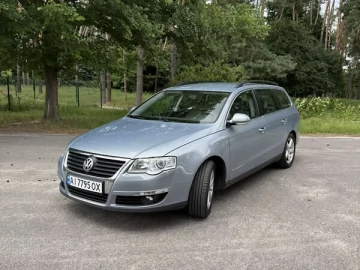 Авто Volkswagen Passat 2010 № 7778463