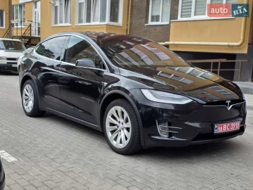 Авто Tesla Model X 2017 № 7778529