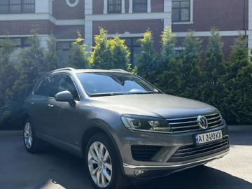 Авто Volkswagen Touareg 2014 № 7778553