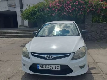Авто Hyundai I30 2011 № 7778624