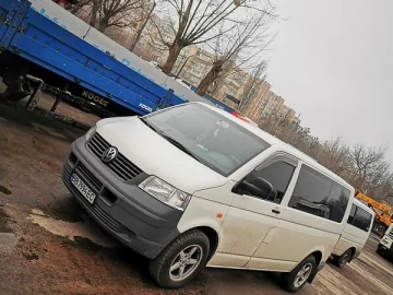 Авто Volkswagen Transporter 2004 № 7778645