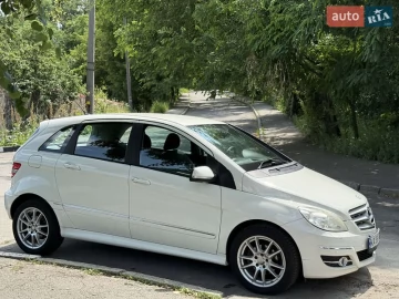 Авто Mercedes B-Class 2011 № 7778663