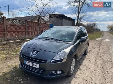 Авто Peugeot 5008 2010 № 7778668