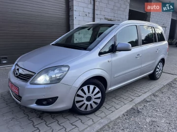 Авто Opel Zafira 2010 № 7778870