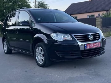 Авто Volkswagen Touran 2008 № 7778898