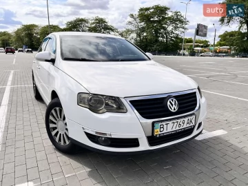 Авто Volkswagen Passat 2010 № 7778906