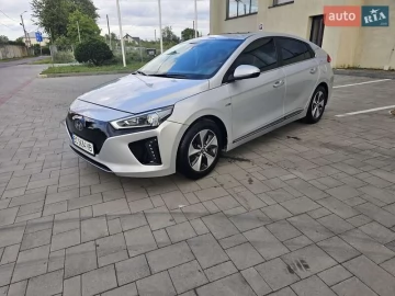 Авто Hyundai Ioniq 2018 № 7778939