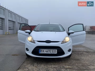 Авто Ford Fiesta 2009 № 7779036