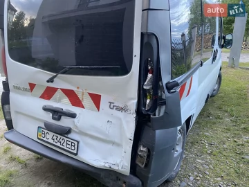 Авто Renault Trafic 2006 № 7779039