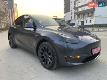Авто Tesla Model Y 2023 № 7779168
