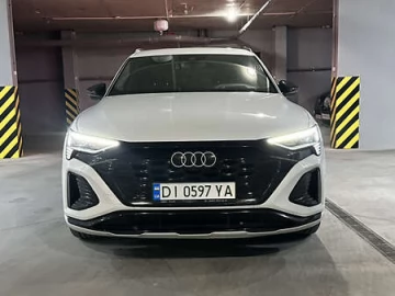 Авто Audi Q8 E-Tron 2023 № 7779183