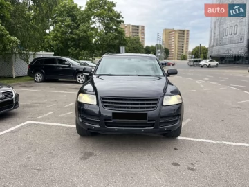 Авто Volkswagen Touareg 2005 № 7779195