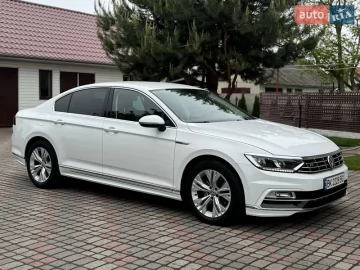 Авто Volkswagen Passat 2016 № 7779310