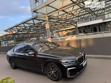 Авто BMW 7 Series 2019 № 7779322
