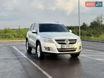 Авто Volkswagen Tiguan 2010 № 7779349