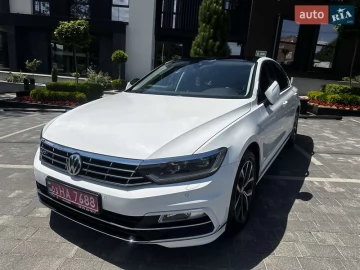 Авто Volkswagen Passat 2018 № 7779375