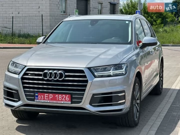 Авто Audi Q7 2017 № 7779378