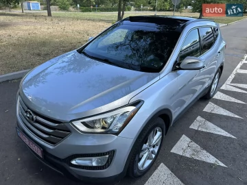 Авто Hyundai Santa Fe 2015 № 7779790