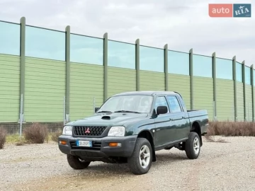 Авто Mitsubishi L 200 2002 № 7779834
