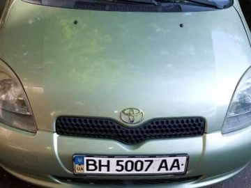 Авто Toyota Yaris 2001 № 7779857