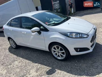 Авто Ford Fiesta 2014 № 7779901