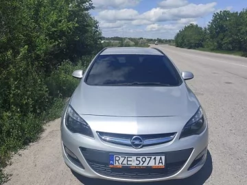Авто Opel Astra 2013 № 7780028