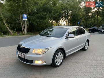 Авто Skoda Superb 2010 № 7780050