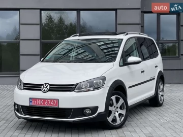 Авто Volkswagen Touran 2011 № 7780085