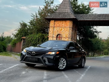 Авто Toyota Camry 2018 № 7780127