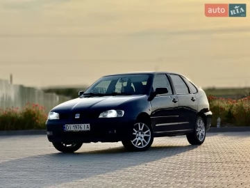 Авто SEAT Cordoba 2001 № 7780189