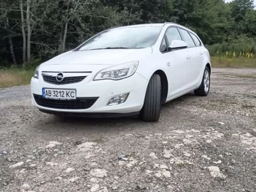Авто Opel Astra 2011 № 7780235