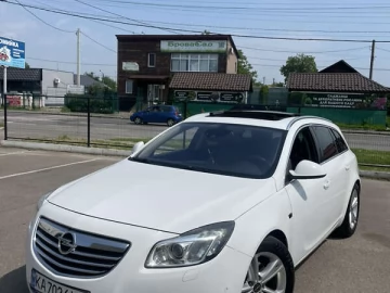 Авто Opel Insignia 2010 № 7780279
