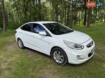 Авто Hyundai Accent 2013 № 7780281