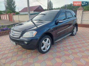 Авто Mercedes M-Class 2007 № 7780295