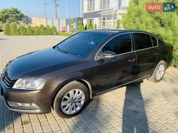 Авто Volkswagen Passat 2013 № 7780311