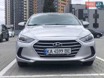 Авто Hyundai Elantra 2017 № 7780317