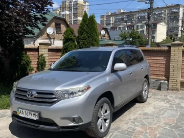 Авто Toyota Highlander 2012 № 7780350