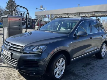 Авто Volkswagen Touareg 2013 № 7780376