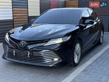 Авто Toyota Camry 2018 № 7780387