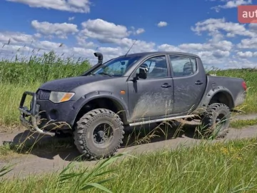 Авто Mitsubishi L 200 2006 № 7780523