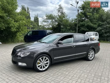 Авто Skoda Superb 2009 № 7780538